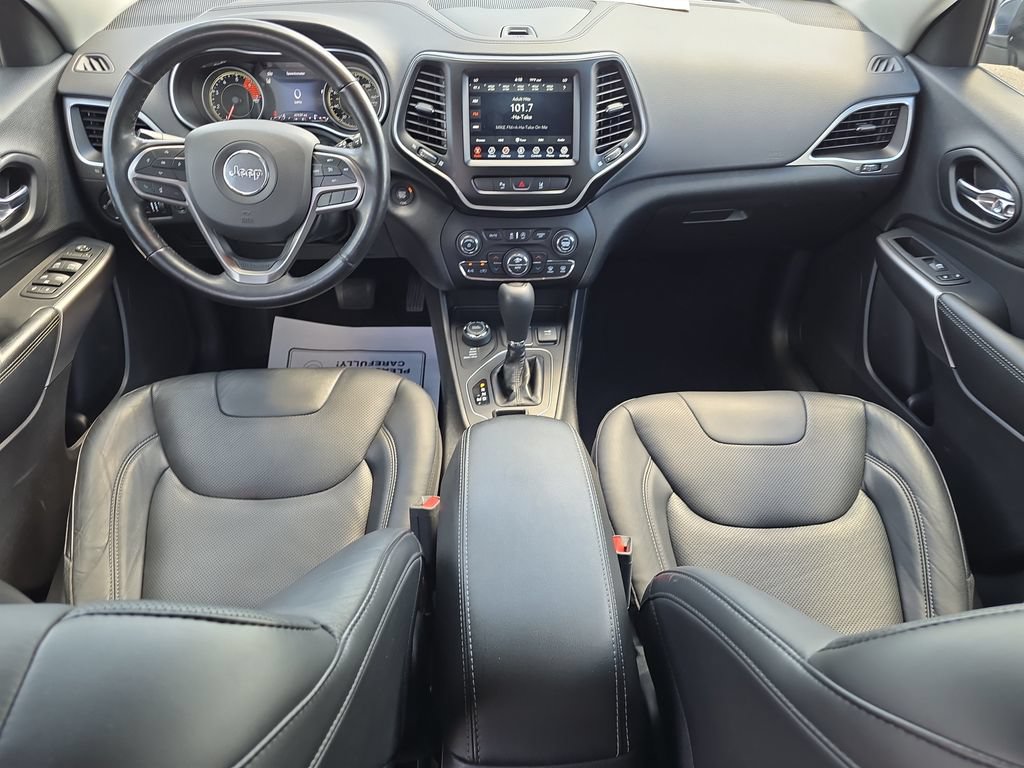 Used 2021 Jeep Cherokee Latitude Lux w/ Comfort/Convenience Group AWD/4WD image 34