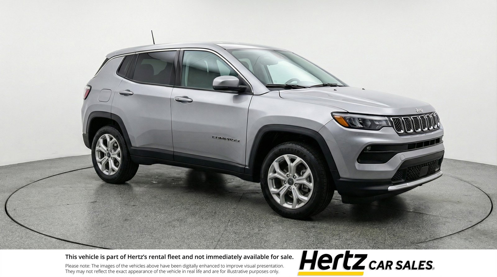 Used 2025 Jeep Compass Latitude image 1