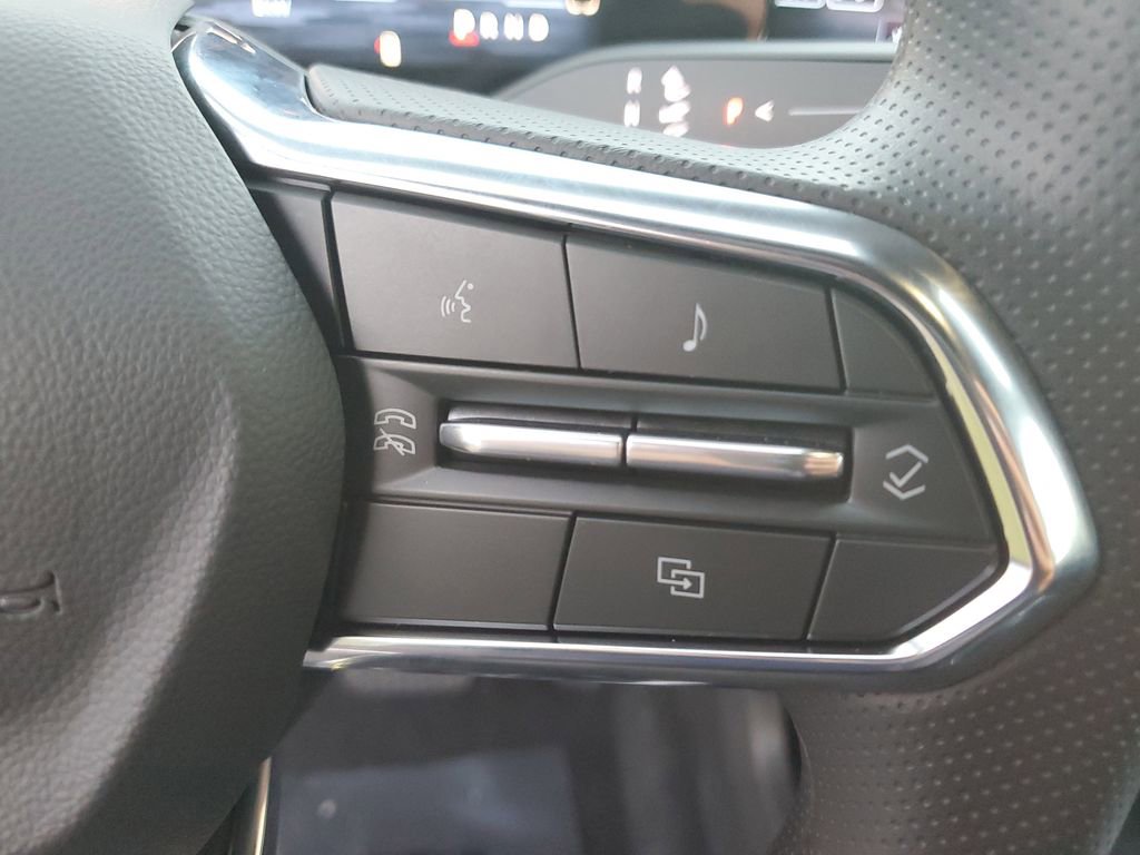 New 2026 Chevrolet Equinox EV LT image 27