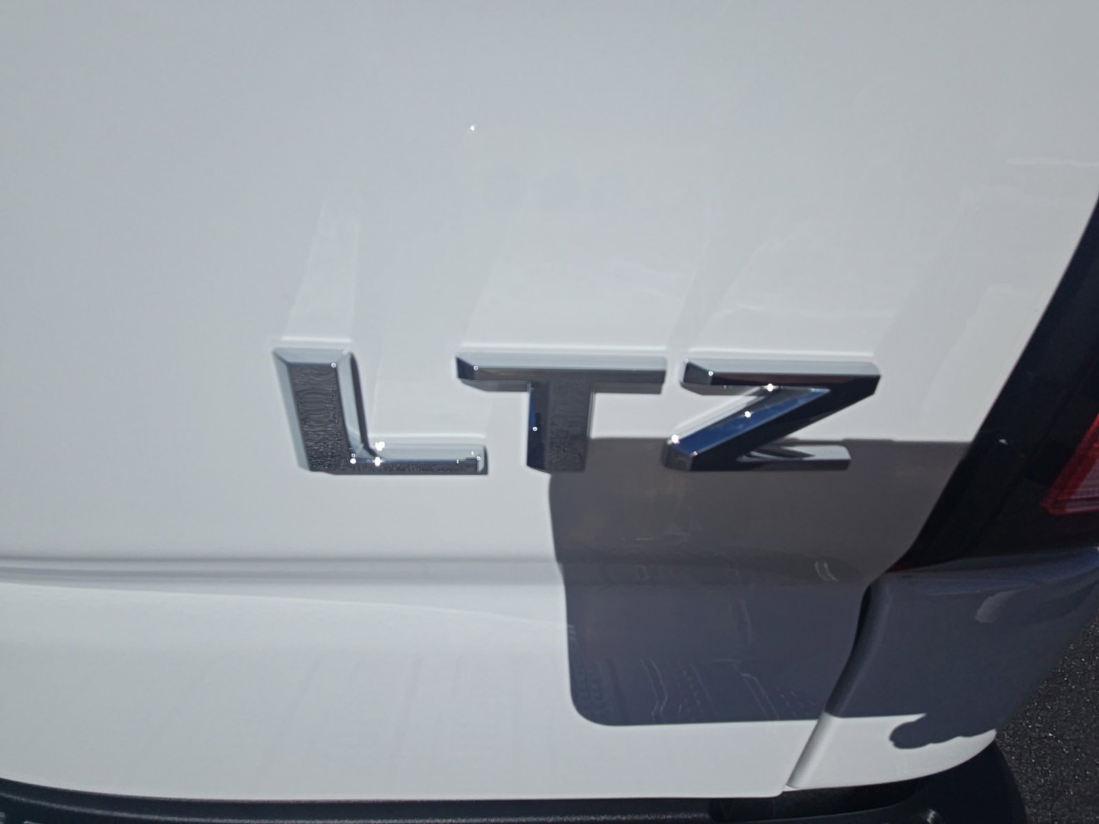 New 2026 Chevrolet Silverado 3500 LTZ w/ LTZ Premium Package image 13