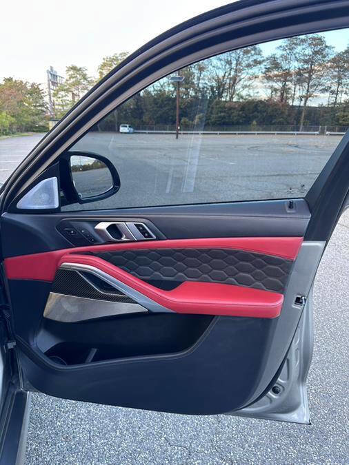 Used 2021 BMW X6 M w/ Competition Package image 28