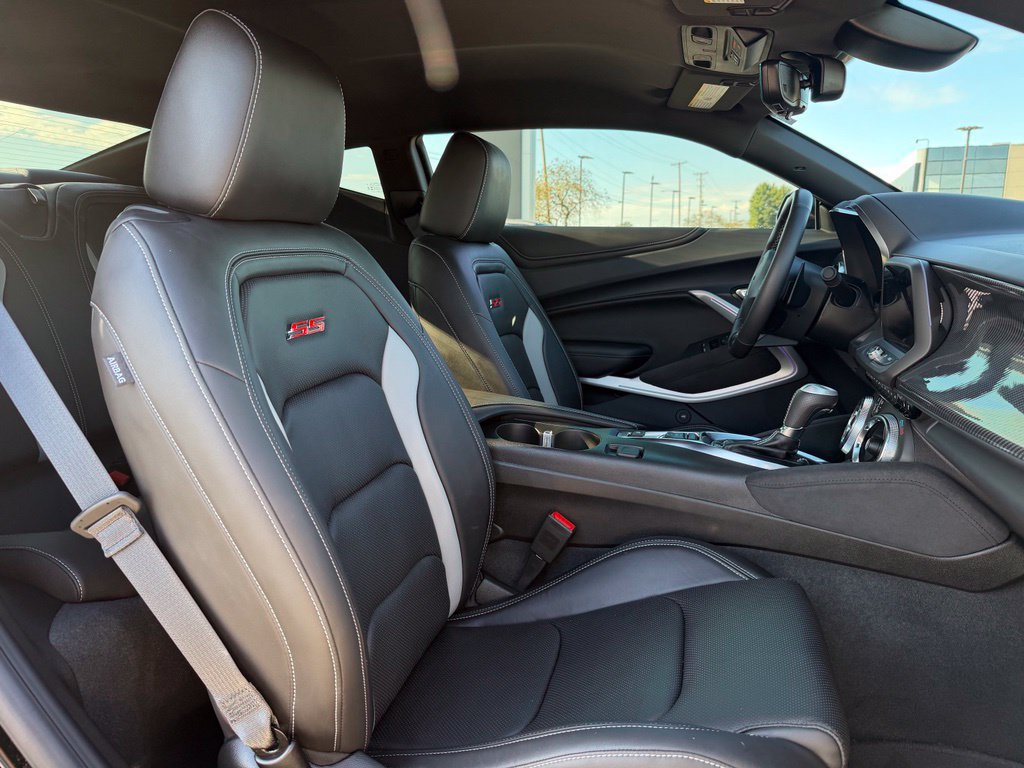 Used 2023 Chevrolet Camaro SS RWD image 32