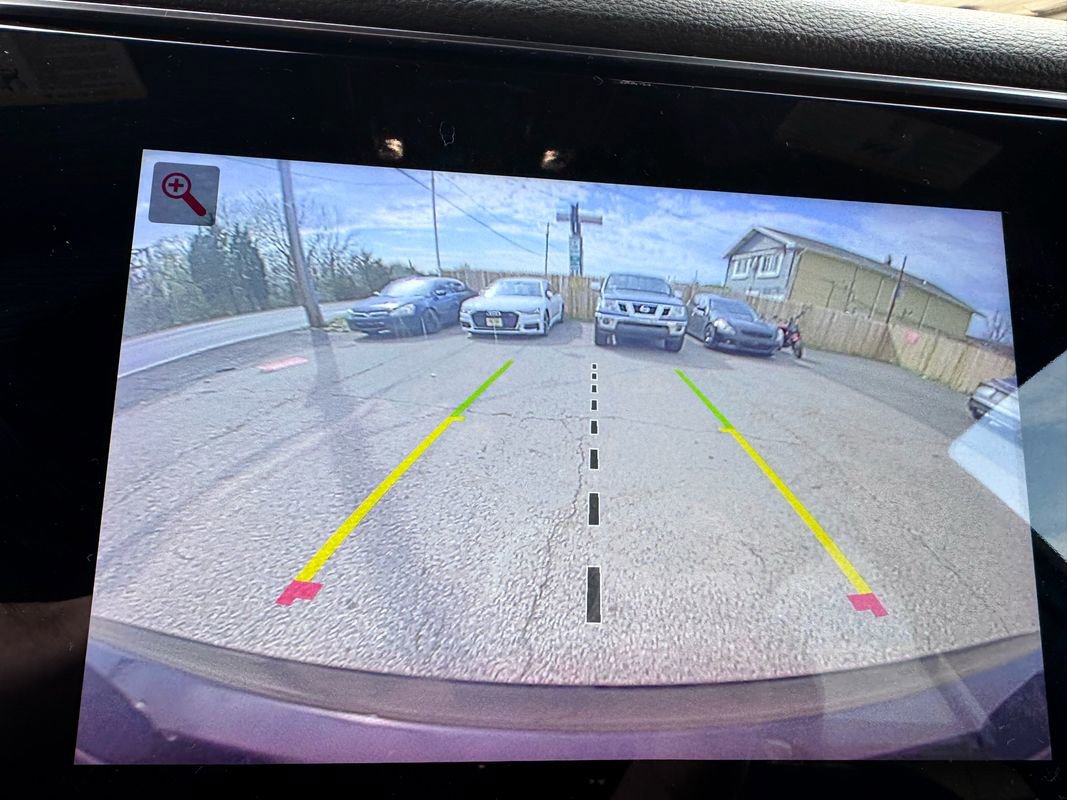 Used 2024 Jeep Wagoneer L Series II w/ Flexible Seating Group image 23