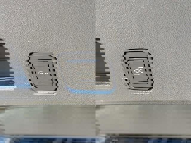 Used 2025 Buick Enclave Preferred w/ Super Cruise Package image 10