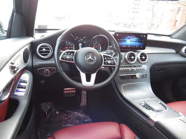 Used 2022 Mercedes-Benz GLC 300 4MATIC Coupe image 10