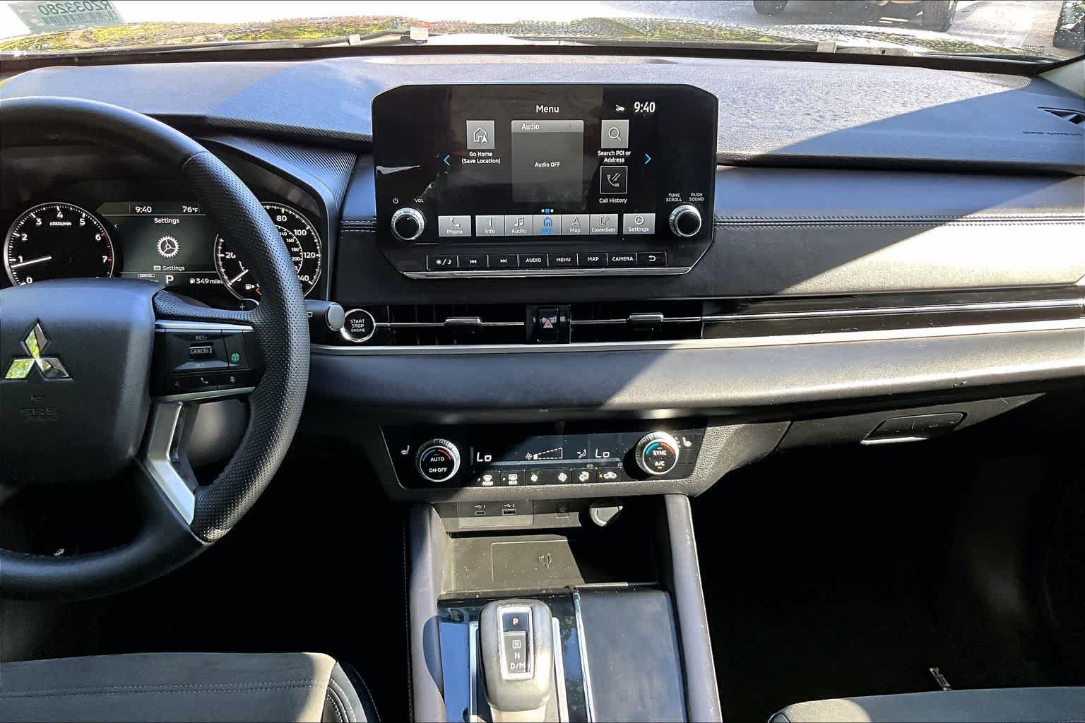 Used 2024 Mitsubishi Outlander SE FWD image 8