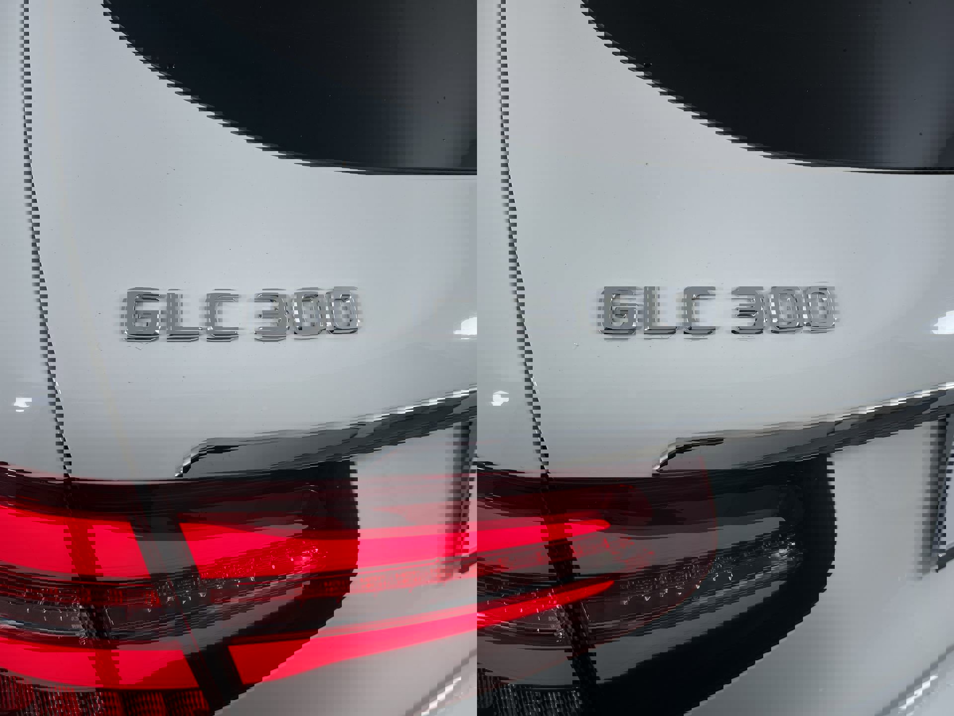 Used 2018 Mercedes-Benz GLC 300 image 26