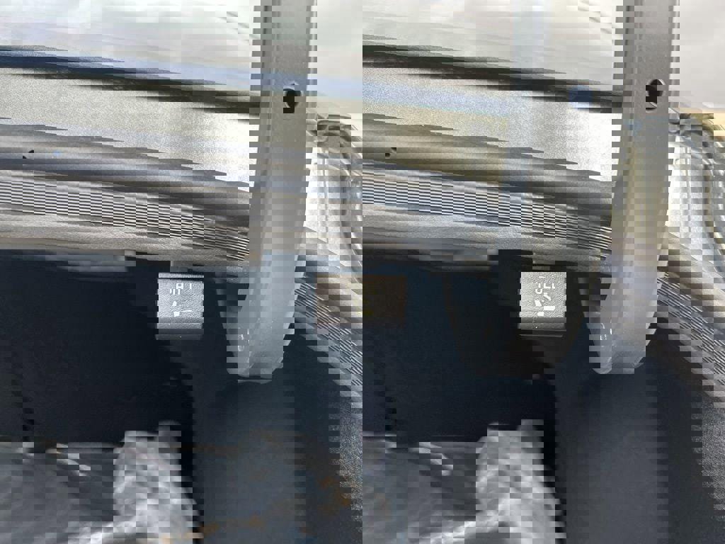 New 2026 Hyundai Elantra SEL Sport Premium image 30