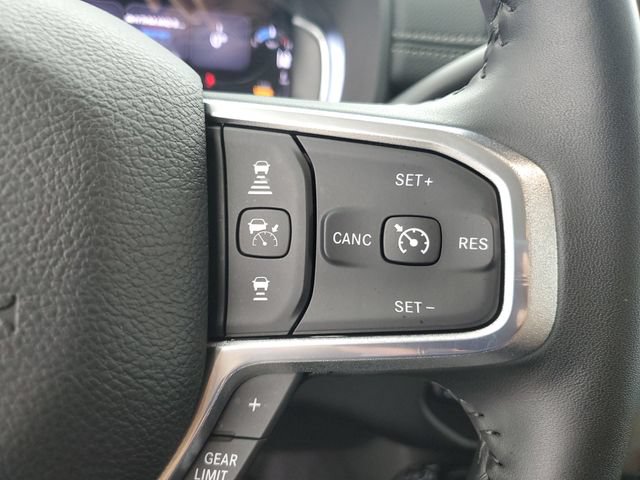 Used 2024 RAM 2500 Laramie w/ Safety Group AWD/4WD image 24