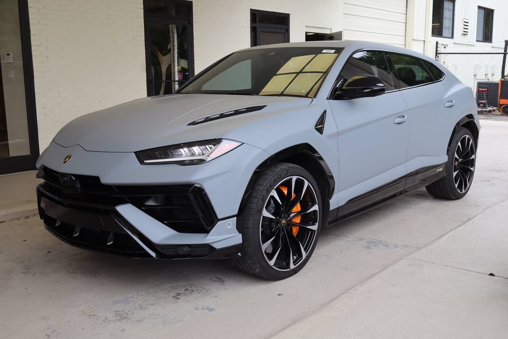 Used 2024 Lamborghini Urus S AWD/4WD image 1