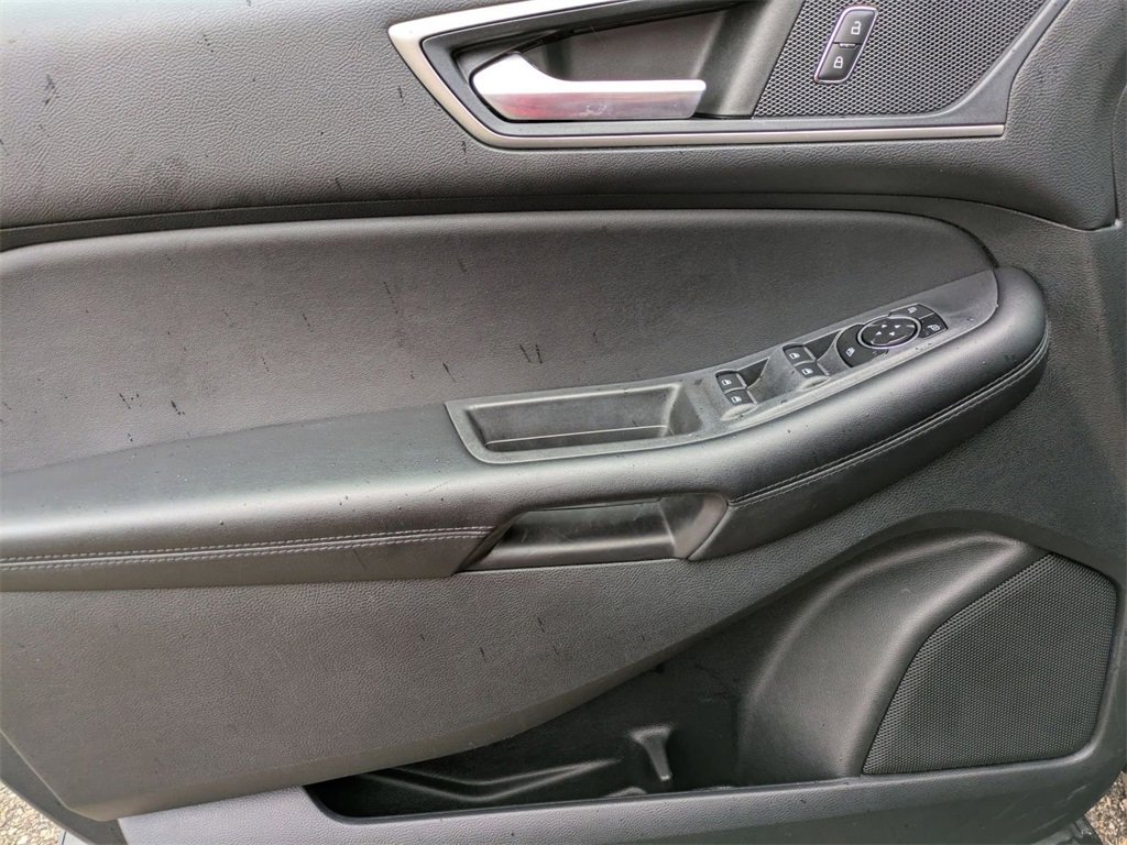 Used 2023 Ford Edge SEL w/ Convenience Package image 14