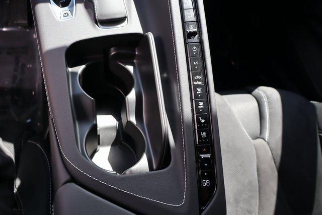 Used 2025 Chevrolet Corvette Z06 image 34