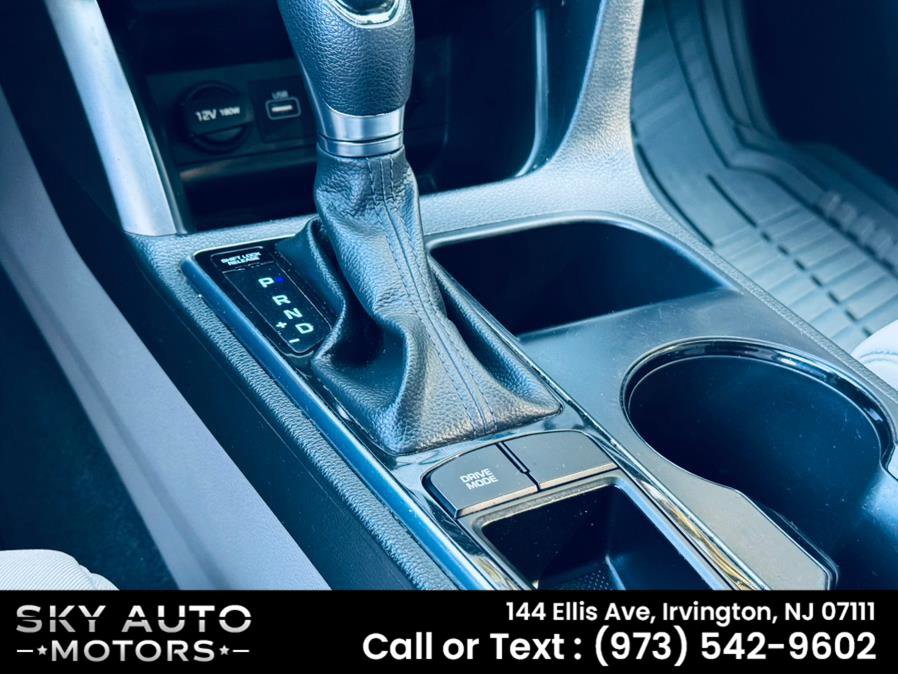 Used 2016 Hyundai Sonata SE FWD image 16