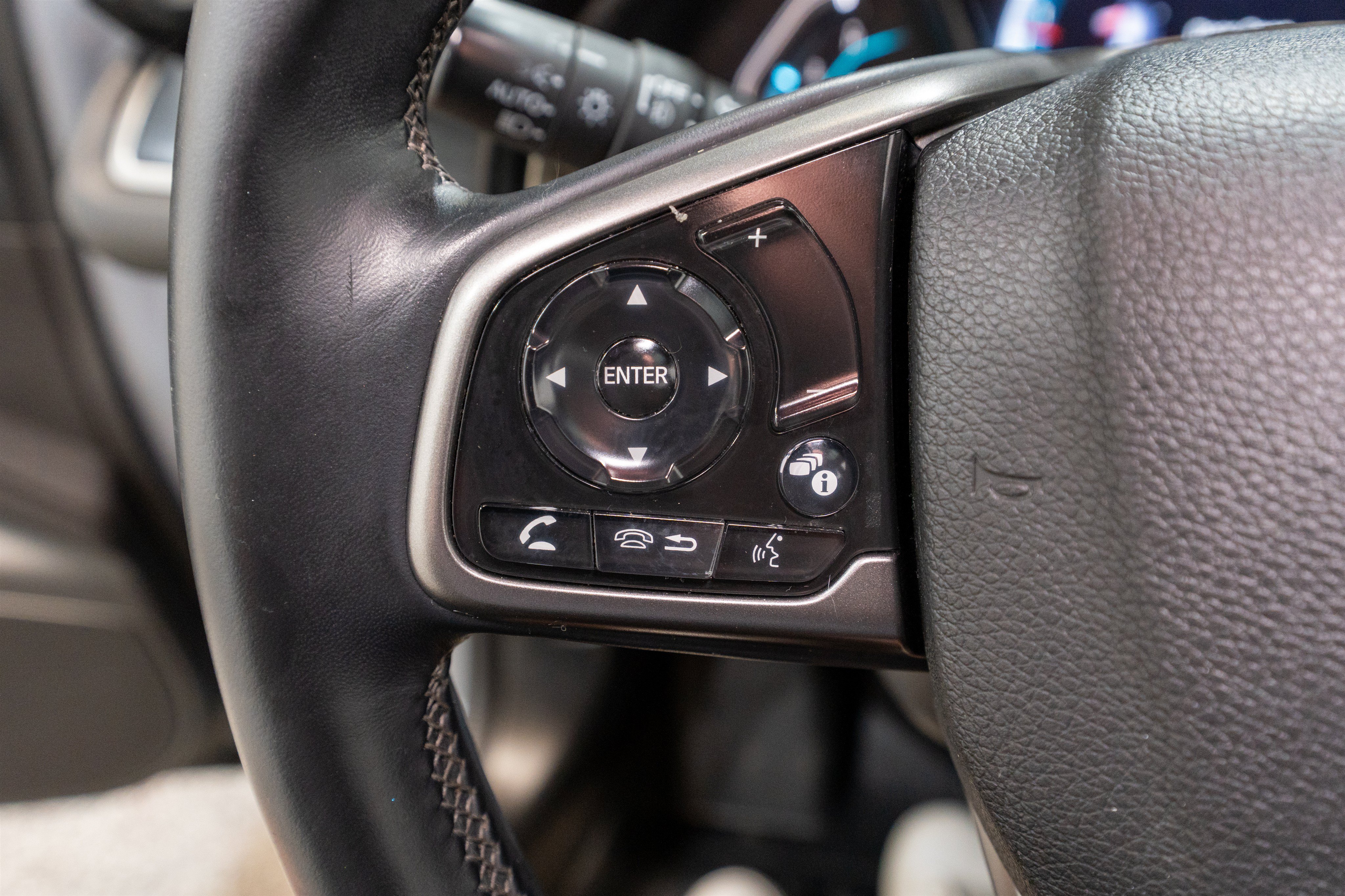 Used 2020 Honda Civic EX-L image 24