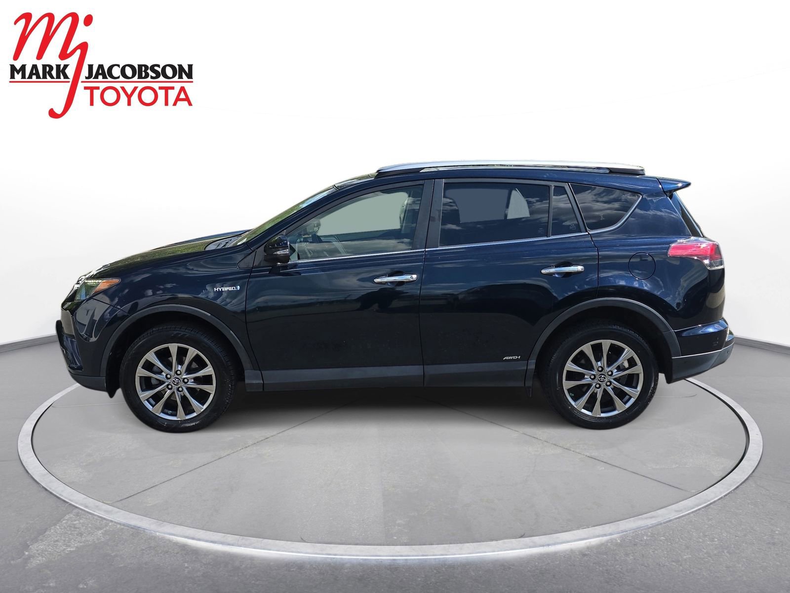 Used 2017 Toyota RAV4 Limited w/ Carpet Mat Package AWD/4WD image 12