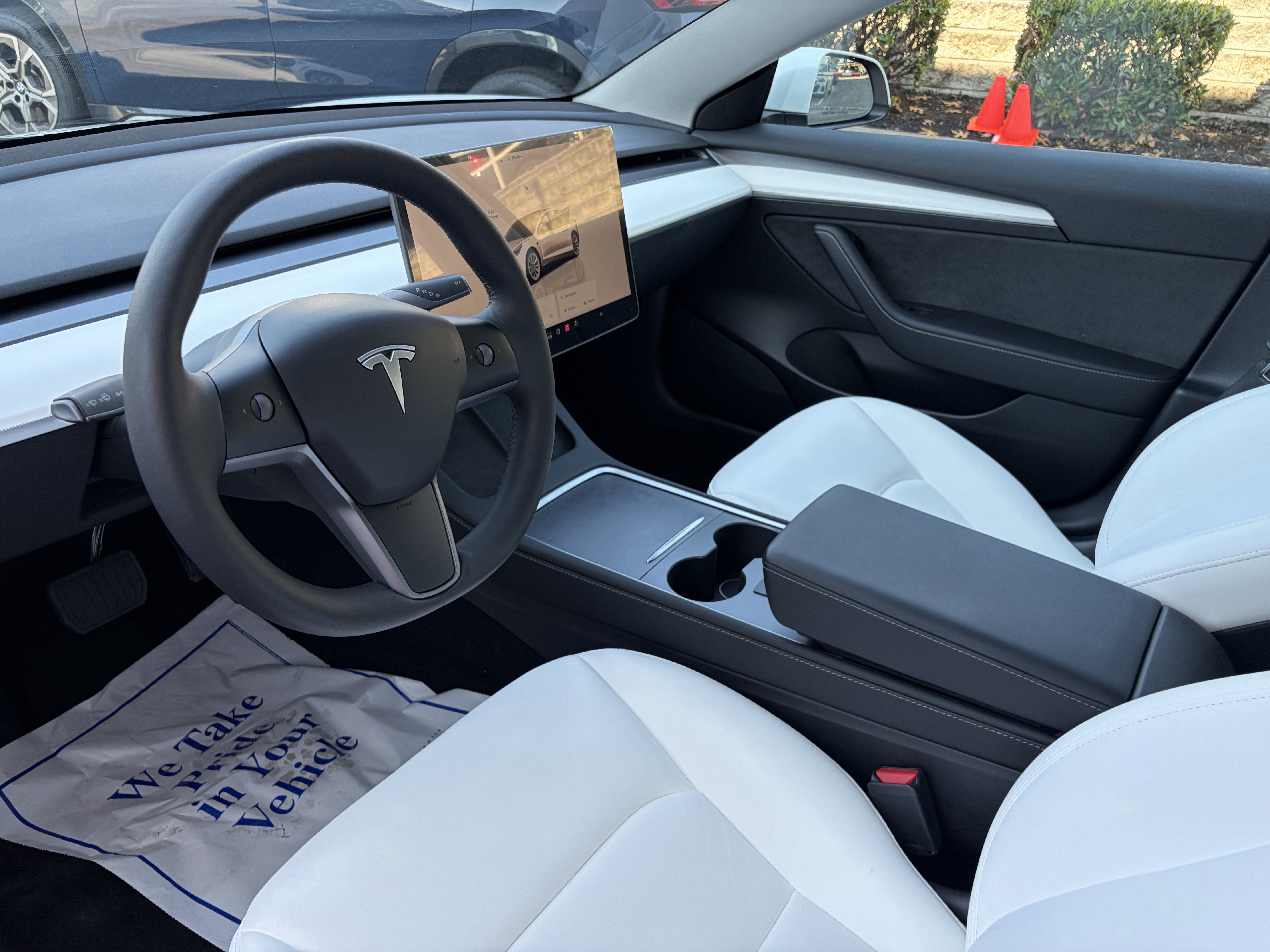 Used 2023 Tesla Model 3 Standard Range RWD image 11