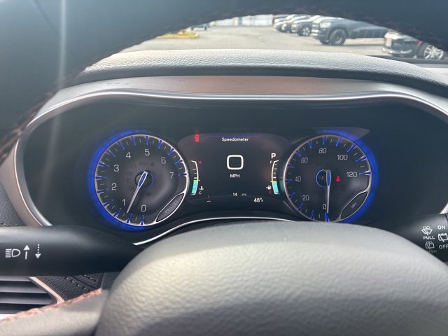 New 2026 Chrysler Pacifica Pinnacle w/ Trailer Tow Group image 14