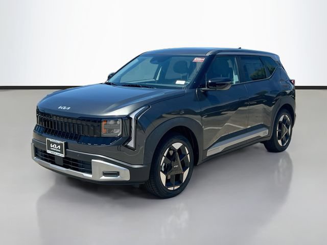 New 2027 Kia Seltos S FWD image 3