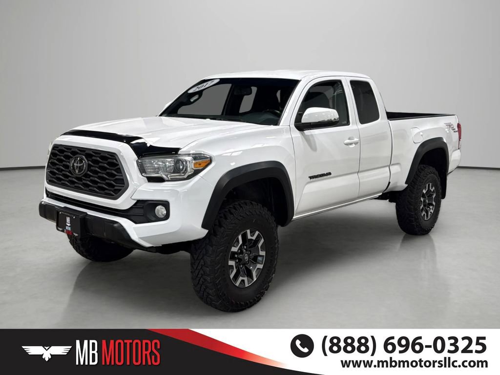Used 2017 Toyota Tacoma TRD Off-Road AWD/4WD image 1