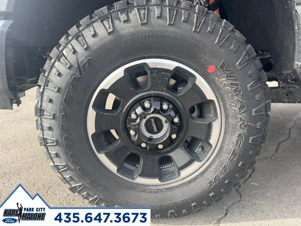 New 2026 Ford F350 Platinum w/ Tremor Off-Road Package image 38