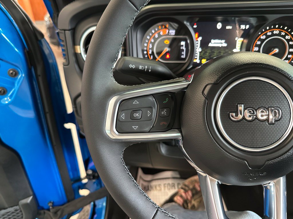 New 2026 Jeep Wrangler Unlimited Sahara w/ Whitecap Package AWD/4WD image 21