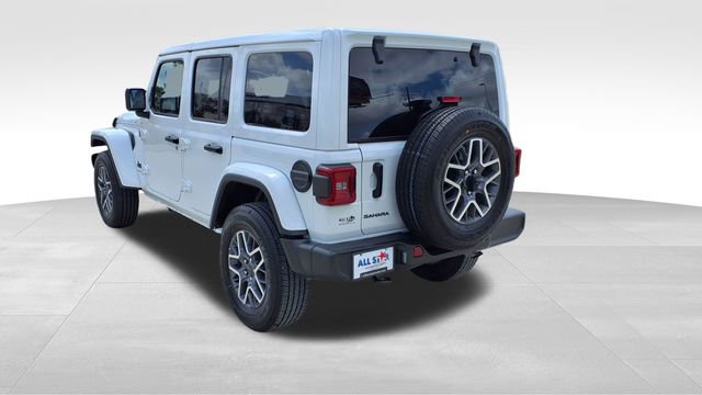 Used 2025 Jeep Wrangler Sahara image 5