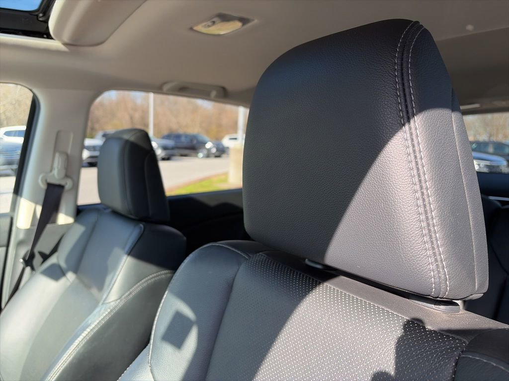 Used 2015 Honda CR-V Touring image 21