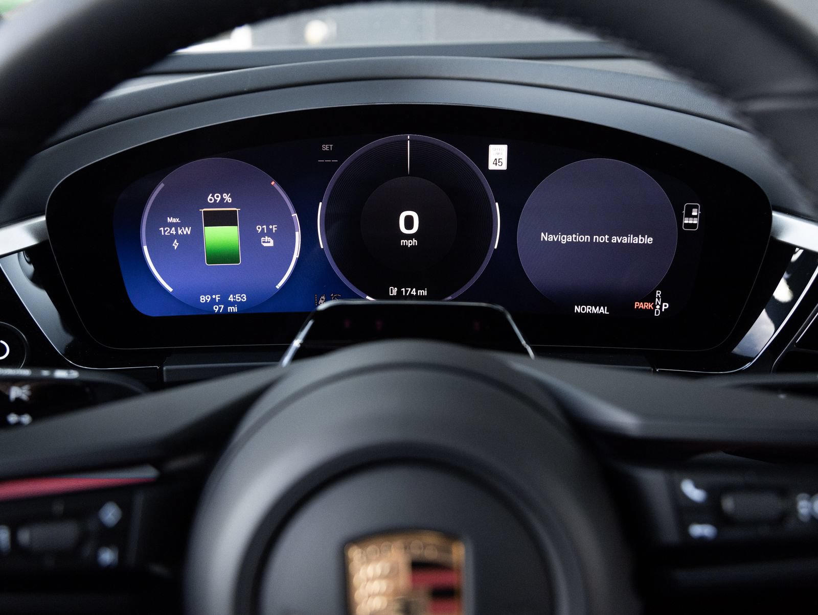 Certified 2026 Porsche Macan Electric RWD image 14