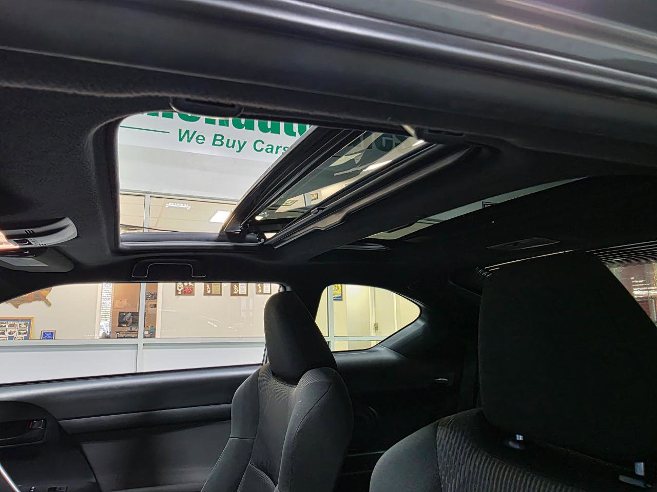 Used 2013 Scion tC image 32