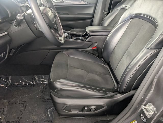 Certified 2021 Jeep Grand Cherokee L Laredo AWD/4WD image 12
