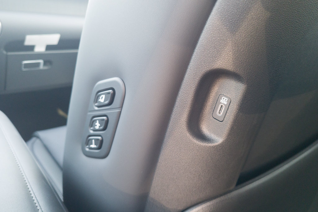 New 2027 Hyundai Palisade Calligraphy FWD image 21