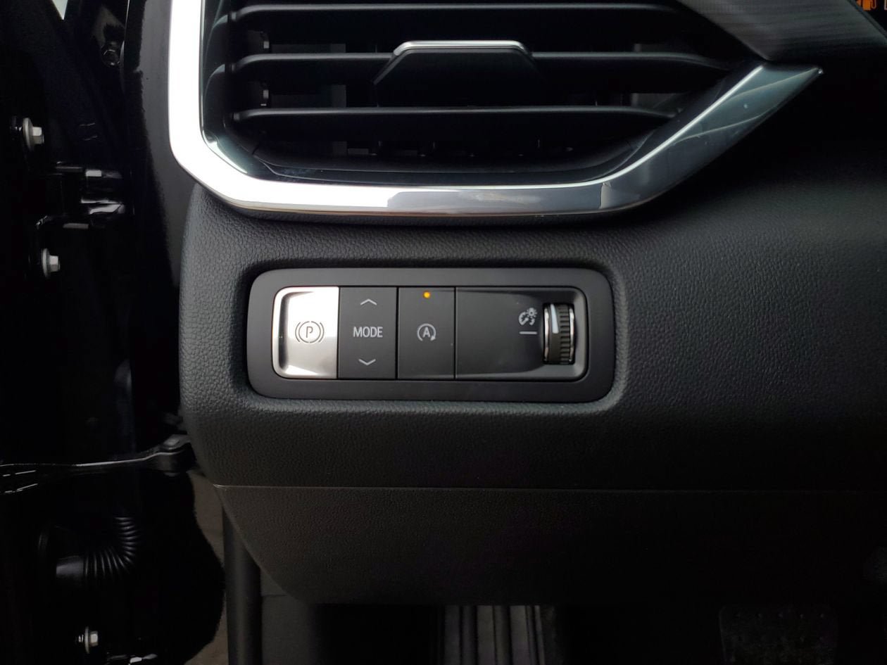 New 2026 GMC Acadia Elevation FWD image 29