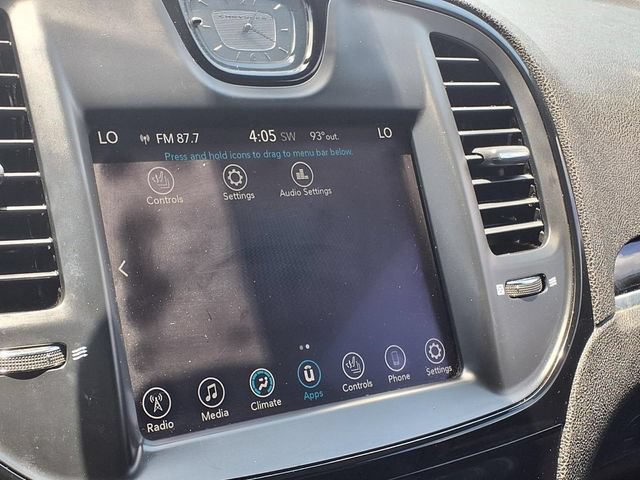 Used 2017 Chrysler 300 S RWD image 28