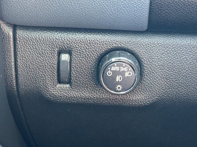 Used 2021 Chevrolet Colorado Z71 w/ Safety Package image 20