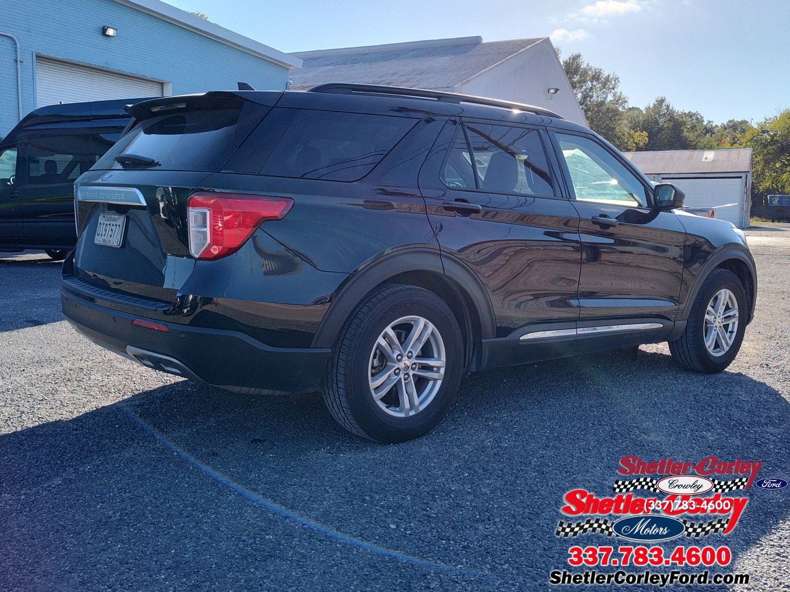 Used 2023 Ford Explorer XLT w/ Equipment Group 202A image 9