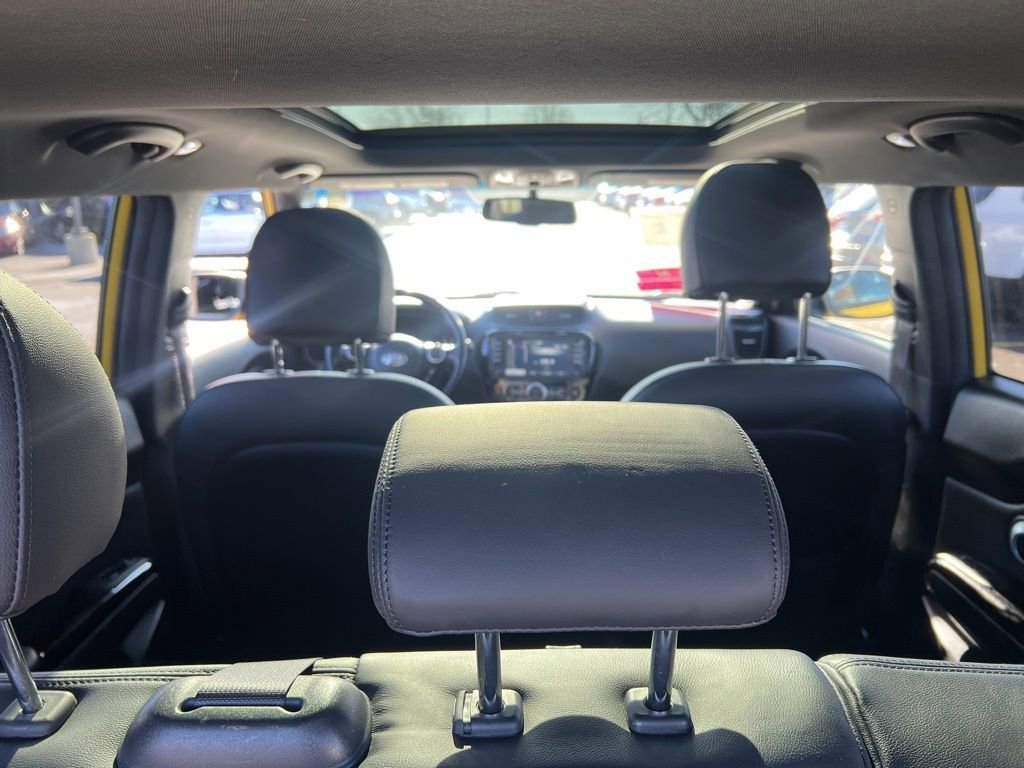 Used 2015 Kia Soul ! w/ Sun & Sound Package image 14