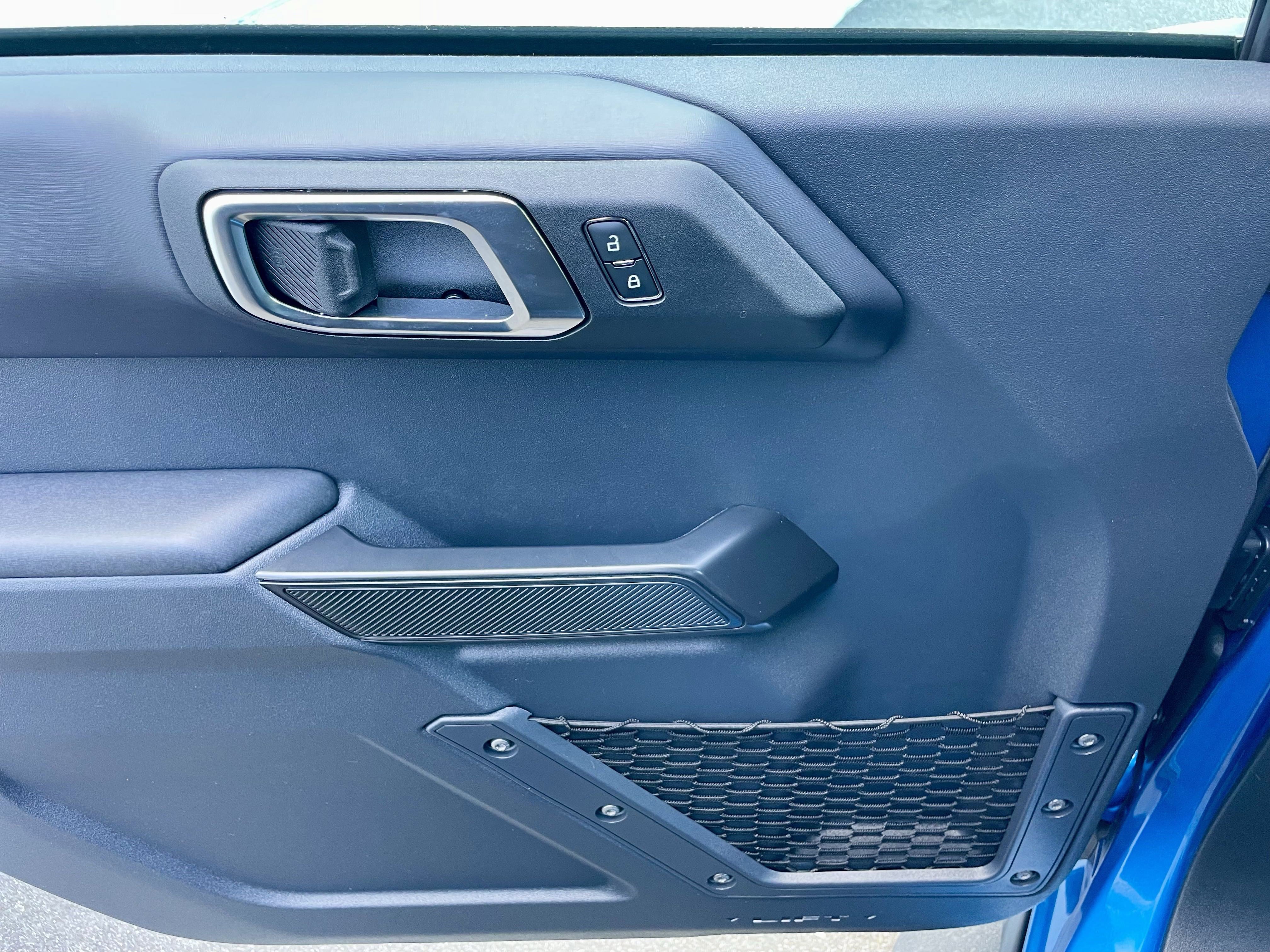 Used 2025 Ford Bronco Badlands image 12