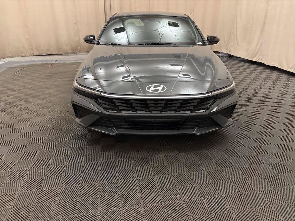 New 2026 Hyundai Elantra Sport FWD image 2