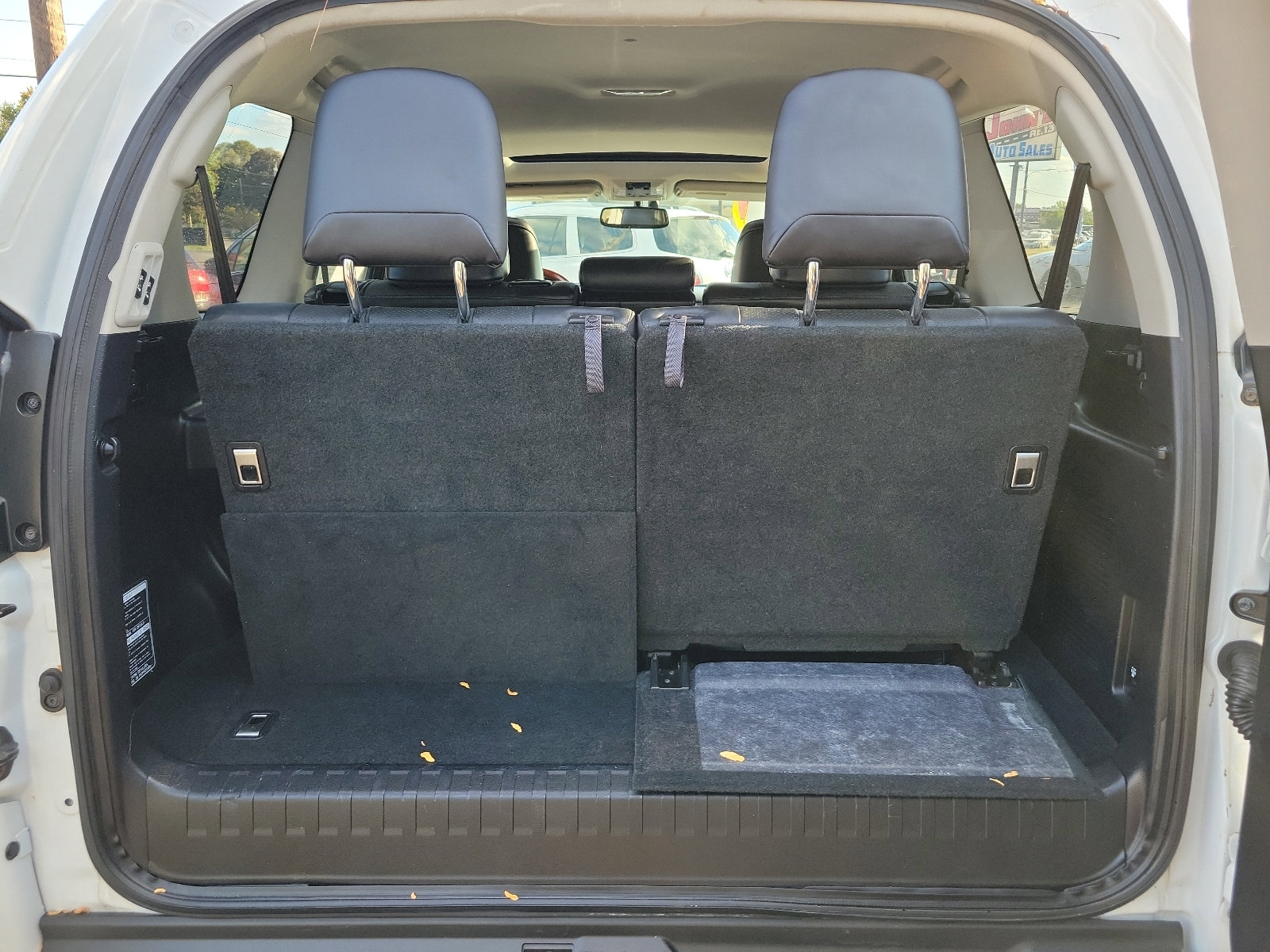 Used 2012 Lexus GX 460 image 29