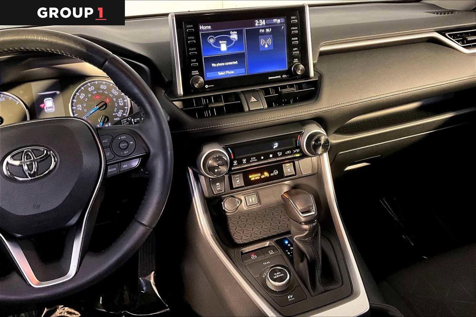 Used 2019 Toyota RAV4 XLE image 11