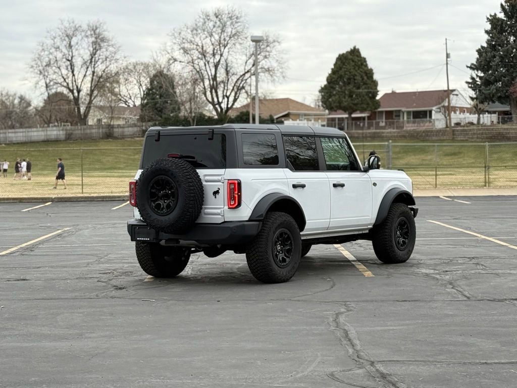 Used 2024 Ford Bronco Wildtrak image 5