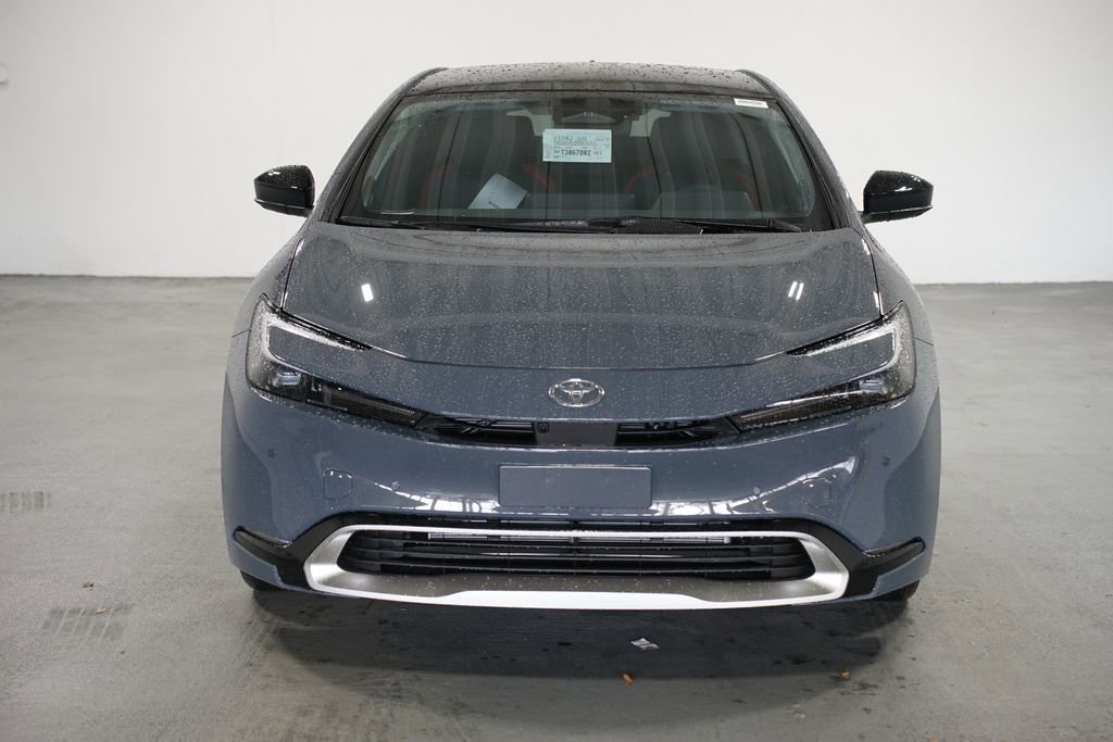 New 2026 Toyota Prius Plug-In Hybrid video 2