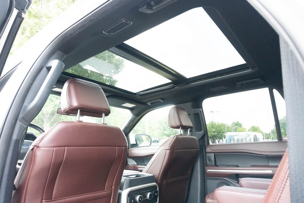 Used 2024 Ford Expedition Max Limited AWD/4WD image 26