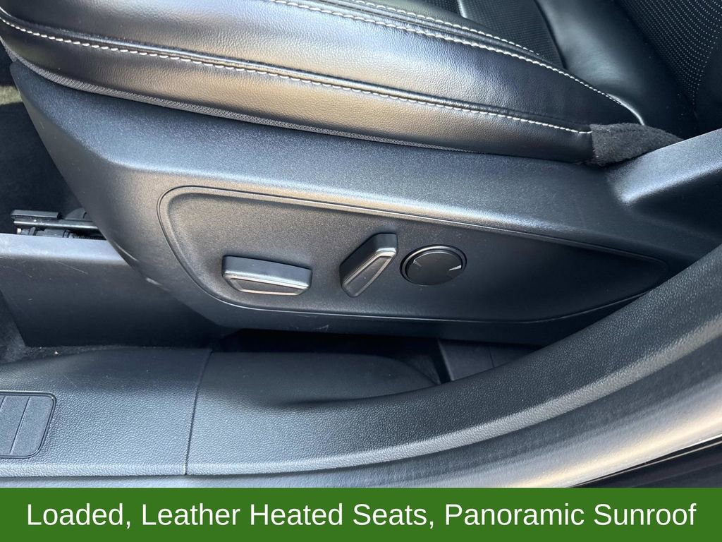 Certified 2024 Ford Escape Platinum AWD/4WD image 18