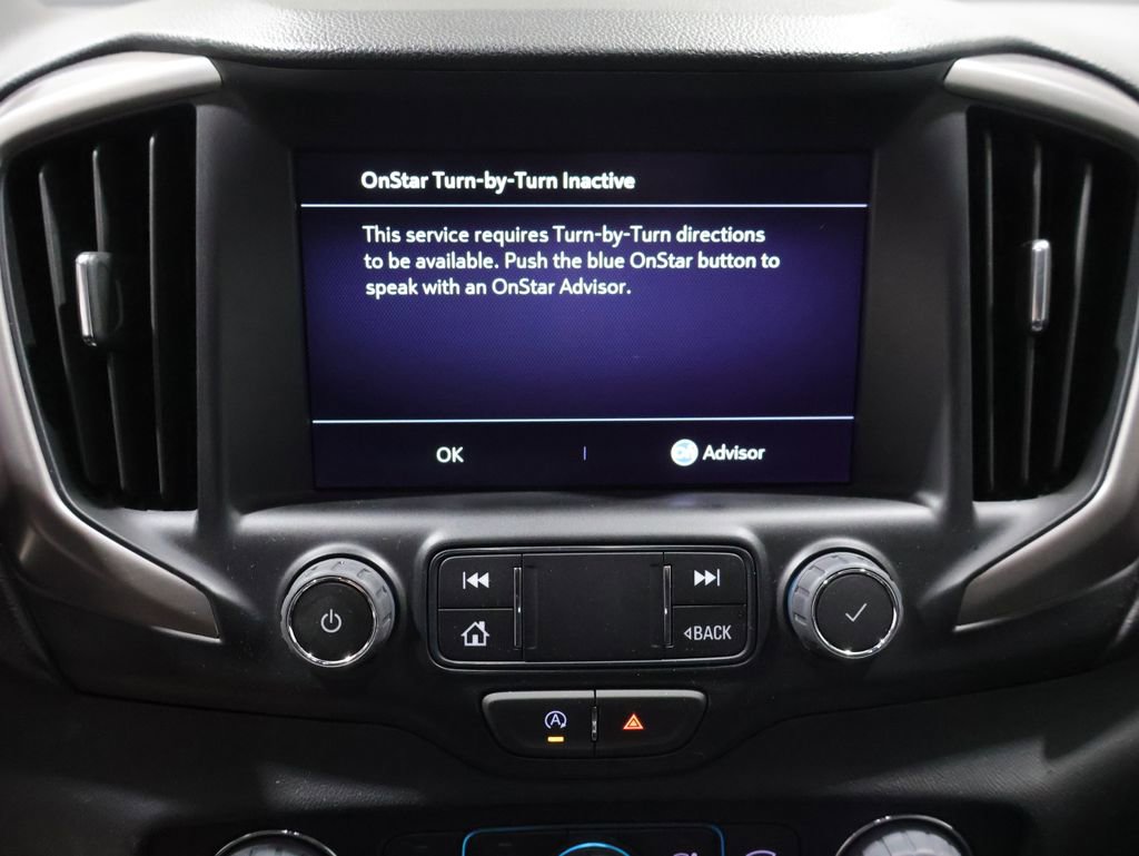 Used 2024 GMC Terrain AT4 image 27