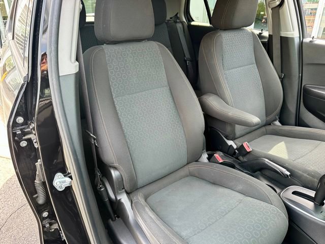 Used 2020 Chevrolet Trax LS w/ Tint and Cruise Package FWD image 21