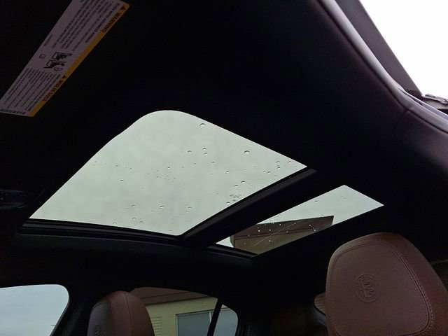 Used 2020 Alfa Romeo Stelvio Ti Sport w/ Quick Order Package 22S Sport image 14