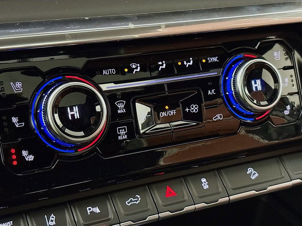 New 2026 GMC Sierra 2500 Denali Ultimate image 16