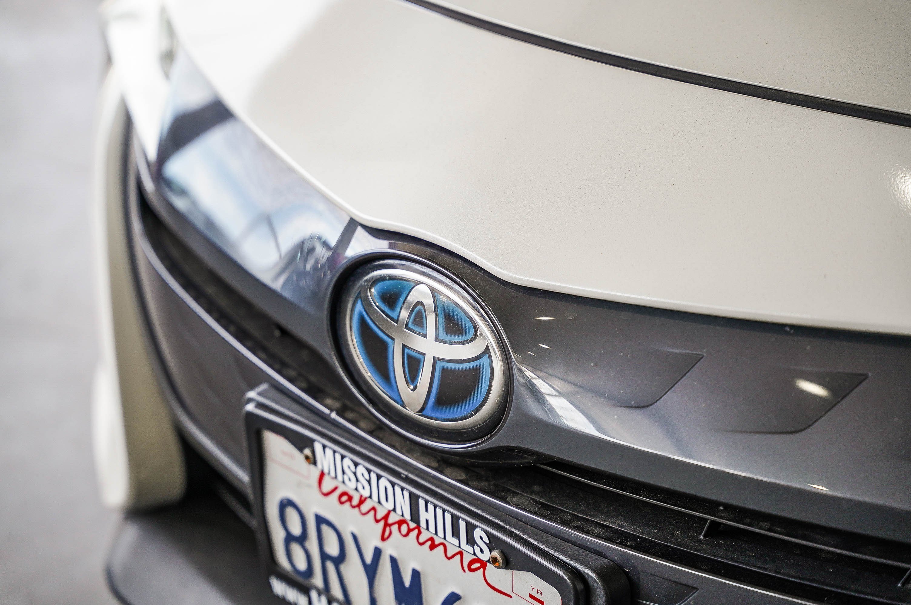 Certified 2020 Toyota Prius Prime LE image 6