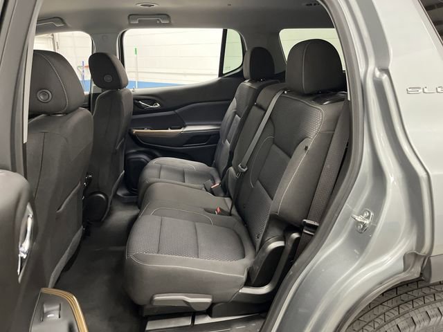 Used 2023 GMC Acadia SLE image 29